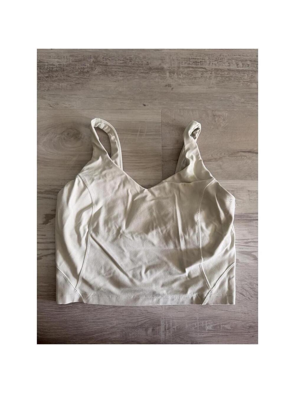 Lululemon cream tank top size 8 #activewear #athletic